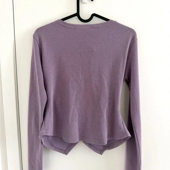 Oak and Fort Ruffled Button-Front Long Sleeve Top - Picture 3 of 3